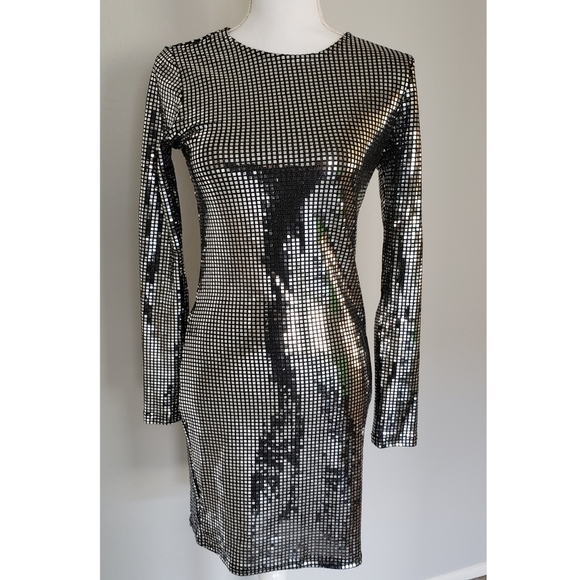 Dresses & Skirts - Long sleeve sequin mini dress